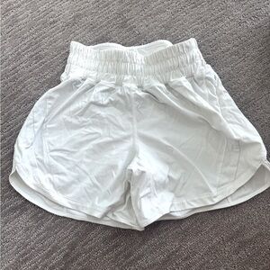 Lululemon Hotty Hot Shorts size 2